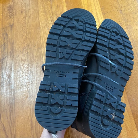 Cole Hann black leather lace up boots. - Picture 4 of 5